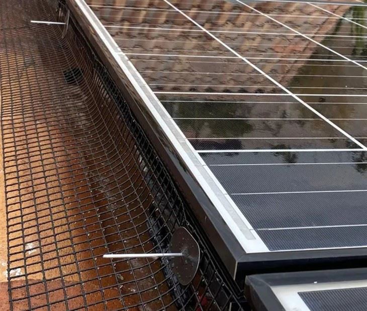 Solar panel mesh guard cases Solar panel mesh guard cases